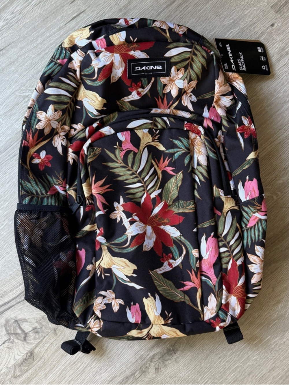 NWT 33L Dakine Campus Backpack Sunset Bloom Travel School Black Multicolor Bag